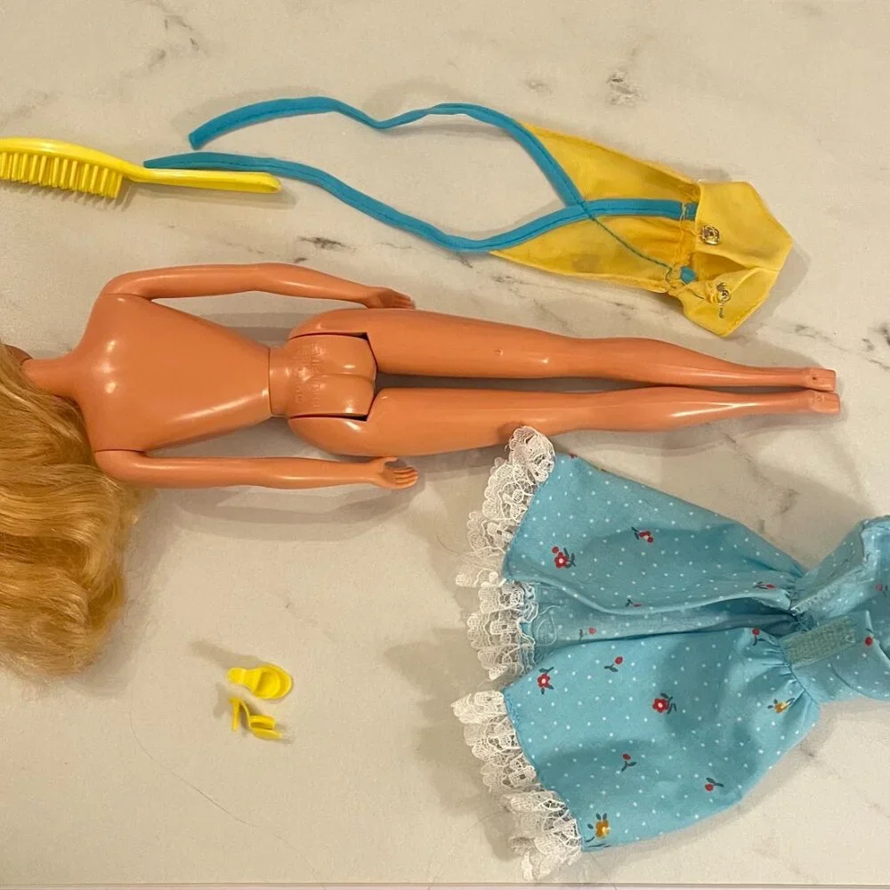 Vintage My First Barbie 1980 - Picture 8 of 10